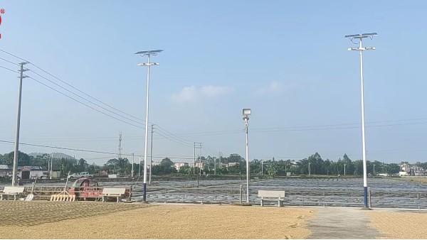 廣東江門(mén)農(nóng)村太陽(yáng)能路燈
