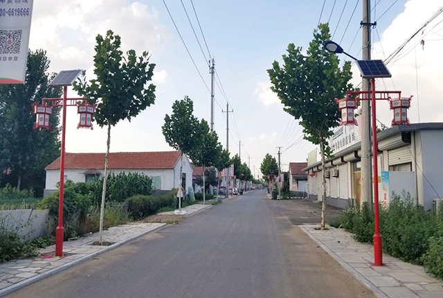 城鄉(xiāng)LED太陽能路燈
